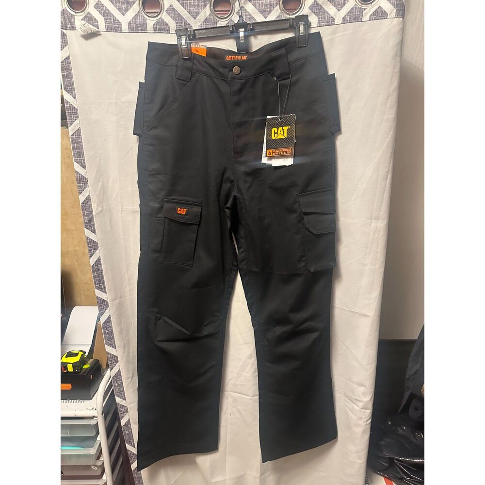 CAT Men's Black Work Cargo Pants